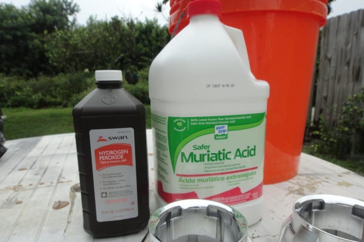 Can You Use a Muriatic Acid in Vinyl Pool?