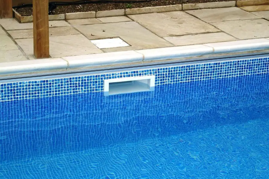 Best Pool Skimmer: Keep Your Water Clean